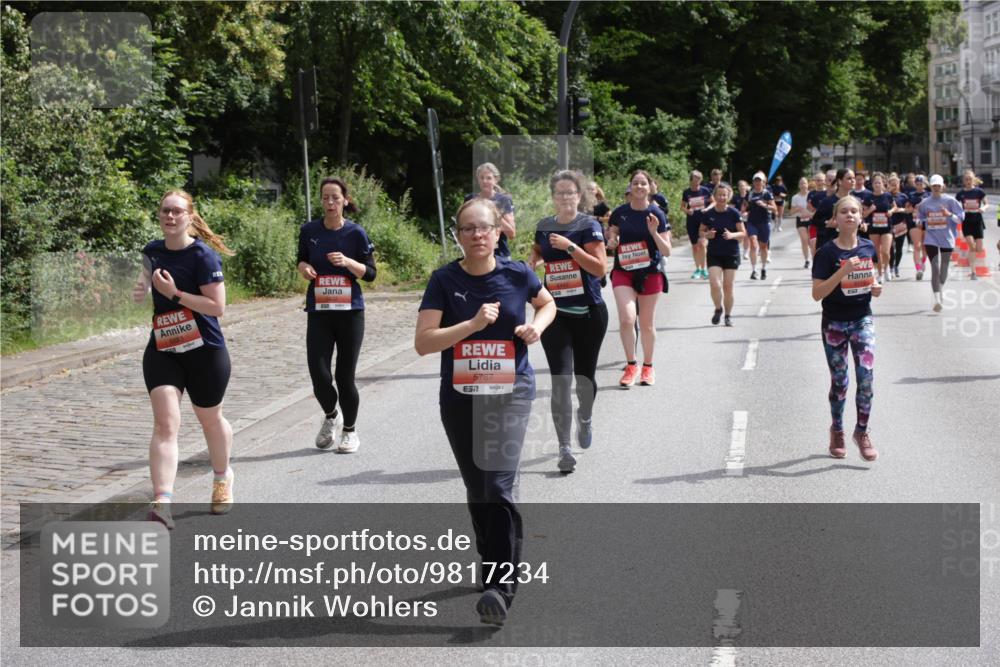 14.06.2026 - REWE Women's Run Jannik Wohlers http://msf.ph/oto/9817234 14.06.2026 10:55:48 Laufen 5767, 7 meine-sportfotos.de
