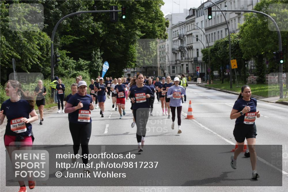 14.06.2026 - REWE Women's Run Jannik Wohlers http://msf.ph/oto/9817237 14.06.2026 10:55:51 Laufen 5692, 5716, 6, 00, 1, 7 meine-sportfotos.de
