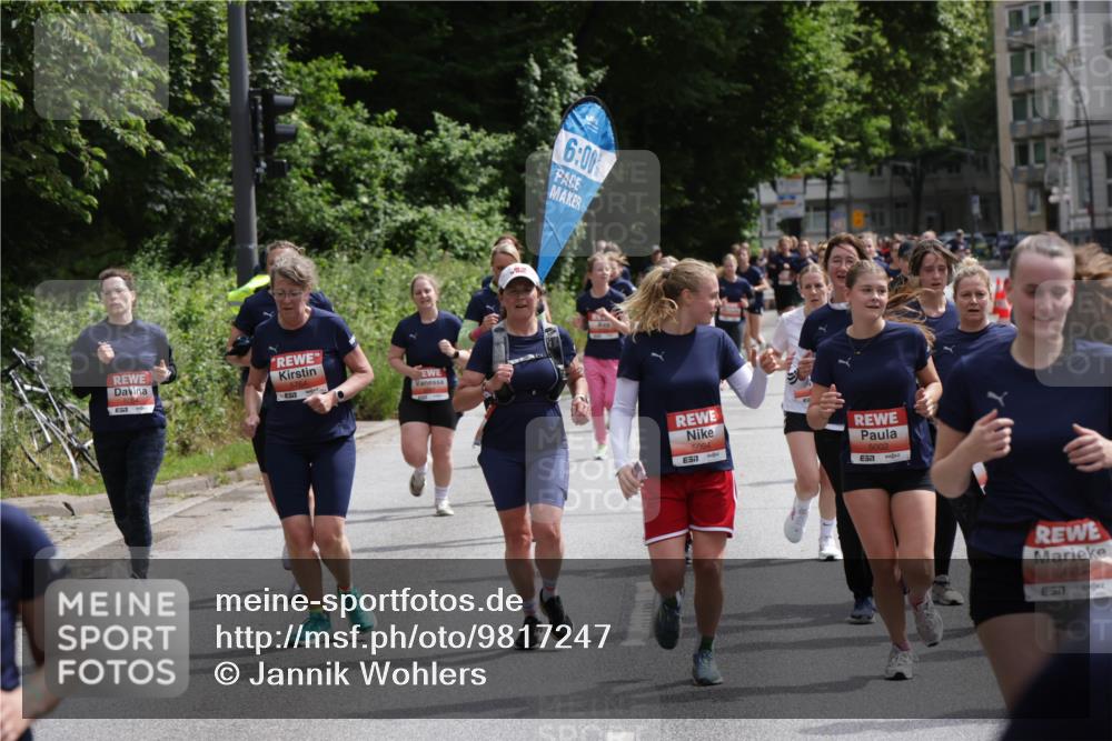 14.06.2026 - REWE Women's Run Jannik Wohlers http://msf.ph/oto/9817247 14.06.2026 10:55:53 Laufen 5764, 6, 00, 5004, 5002, 5603 meine-sportfotos.de