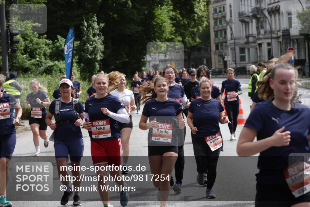 14.06.2026 - REWE Women's Run Jannik Wohlers http://msf.ph/oto/9817254 14.06.2026 10:55:54 Laufen 764, 800, 5004, 577, 5002, 7, 5003, 5603 meine-sportfotos.de