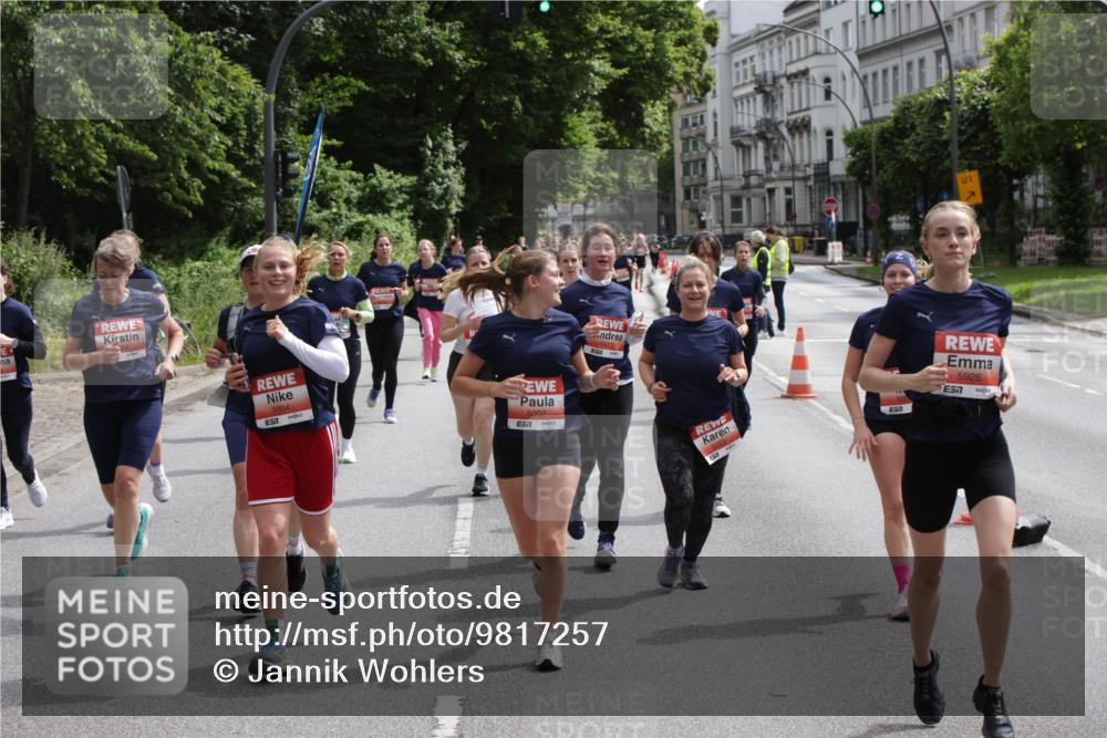 14.06.2026 - REWE Women's Run Jannik Wohlers http://msf.ph/oto/9817257 14.06.2026 10:55:56 Laufen 5004, 657, 5002, 7, 01, 51, 5928 meine-sportfotos.de