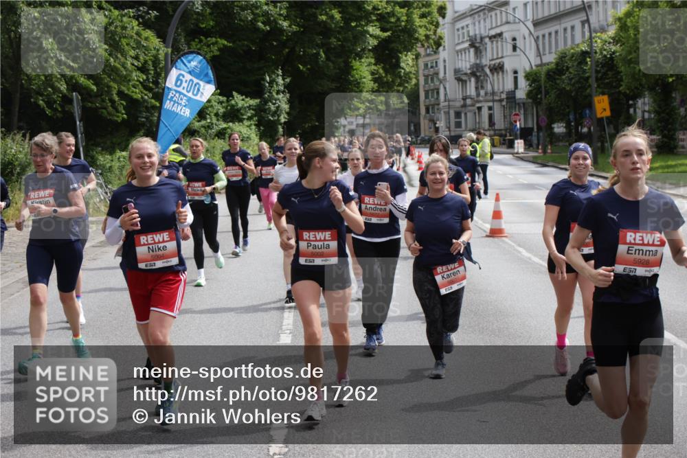 14.06.2026 - REWE Women's Run Jannik Wohlers http://msf.ph/oto/9817262 14.06.2026 10:55:56 Laufen 6, 00, 5004, 57, 5002, 7, 1, 5003, 5928 meine-sportfotos.de