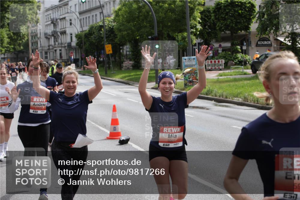 14.06.2026 - REWE Women's Run Jannik Wohlers http://msf.ph/oto/9817266 14.06.2026 10:55:57 Laufen 5672, 5001, 59, 57 meine-sportfotos.de
