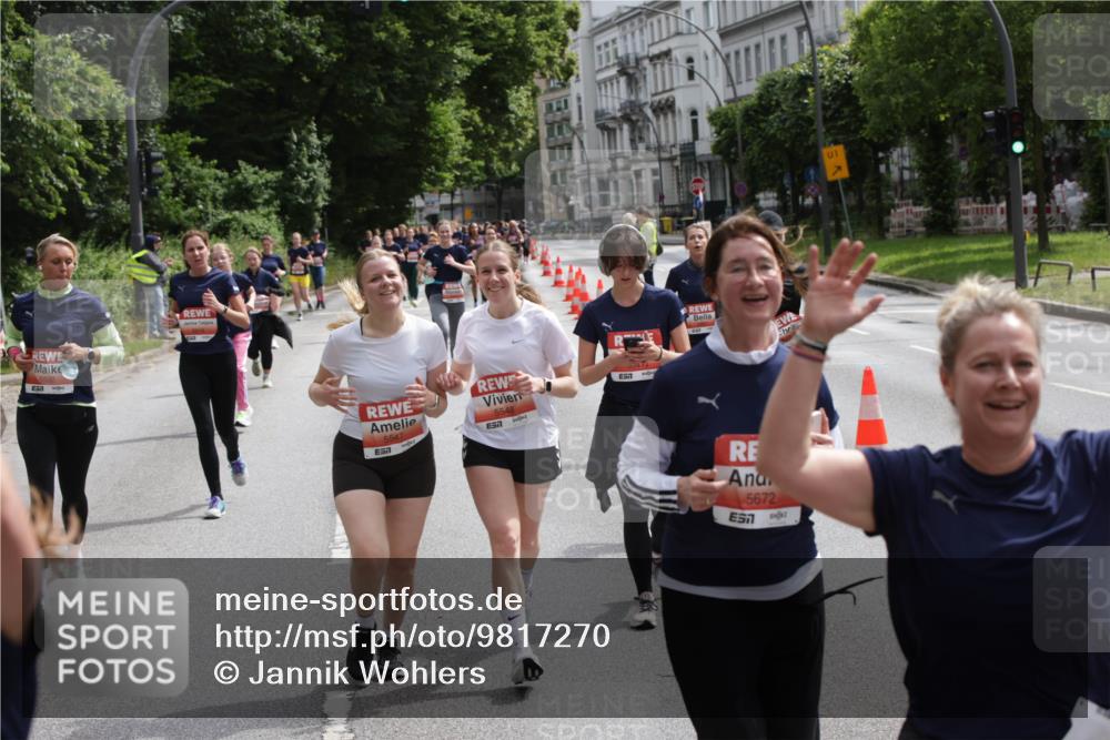14.06.2026 - REWE Women's Run Jannik Wohlers http://msf.ph/oto/9817270 14.06.2026 10:55:58 Laufen 5548, 5547, 7, 57, 5672, 01 meine-sportfotos.de