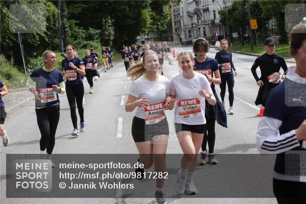 14.06.2026 - REWE Women's Run Jannik Wohlers http://msf.ph/oto/9817282 14.06.2026 10:55:59 Laufen 5532, 5547, 57, 5548, 657, 1 meine-sportfotos.de