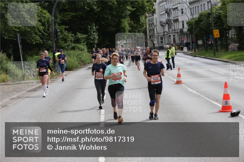 14.06.2026 - REWE Women's Run Jannik Wohlers http://msf.ph/oto/9817319 14.06.2026 10:56:05 Laufen 7, 1 meine-sportfotos.de
