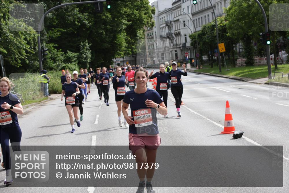 14.06.2026 - REWE Women's Run Jannik Wohlers http://msf.ph/oto/9817379 14.06.2026 10:56:20 Laufen 5874, 6025, 7, 01 meine-sportfotos.de