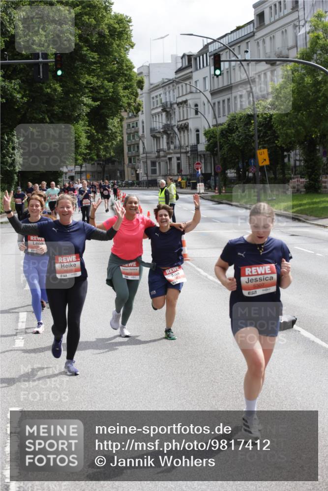 14.06.2026 - REWE Women's Run Jannik Wohlers http://msf.ph/oto/9817412 14.06.2026 10:56:25 Laufen 5648, 5307, 1 meine-sportfotos.de