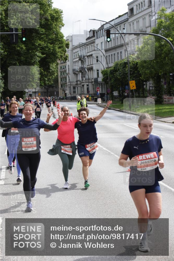 14.06.2026 - REWE Women's Run Jannik Wohlers http://msf.ph/oto/9817417 14.06.2026 10:56:26 Laufen 57, 5648, 7, 1, 7, 5307, 657 meine-sportfotos.de