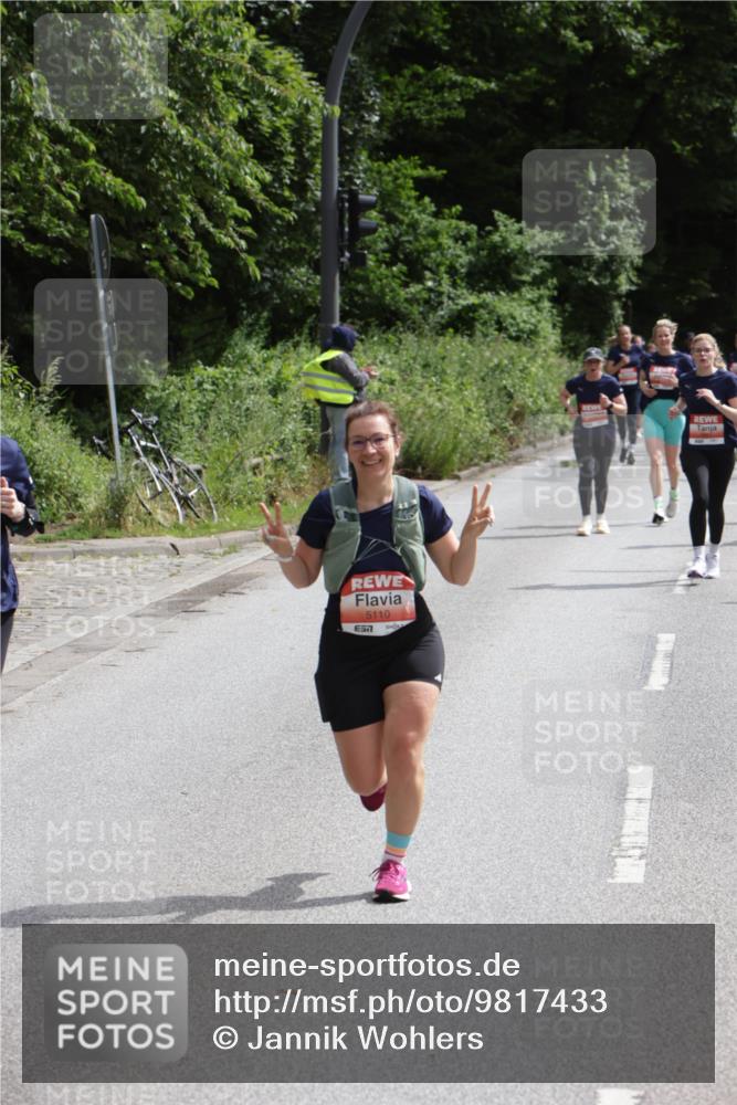 14.06.2026 - REWE Women's Run Jannik Wohlers http://msf.ph/oto/9817433 14.06.2026 10:56:29 Laufen 5110, 1 meine-sportfotos.de