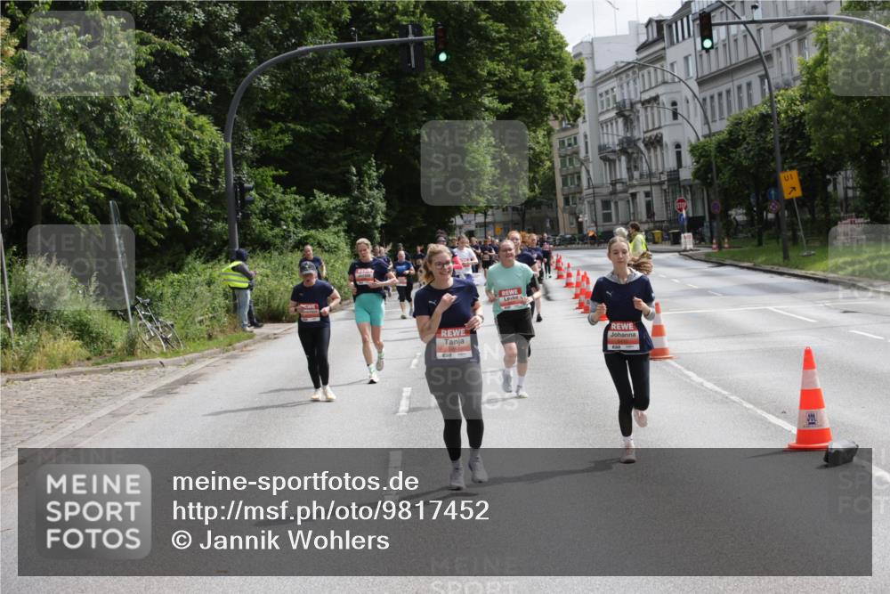 14.06.2026 - REWE Women's Run Jannik Wohlers http://msf.ph/oto/9817452 14.06.2026 10:56:33 Laufen 1 meine-sportfotos.de