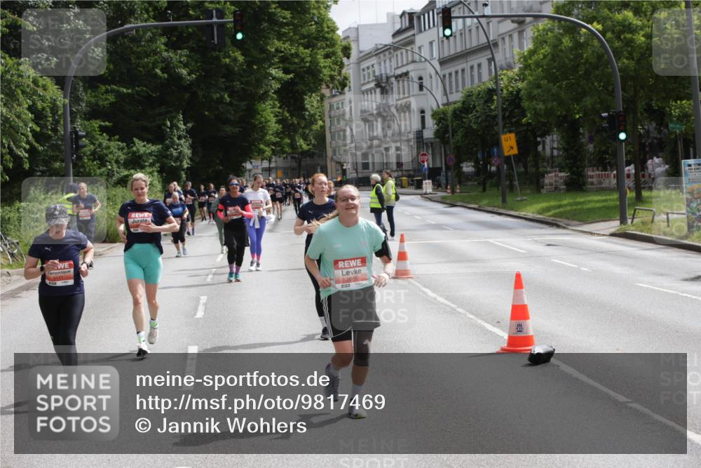 14.06.2026 - REWE Women's Run Jannik Wohlers http://msf.ph/oto/9817469 14.06.2026 10:56:36 Laufen 5141, 57, 1 meine-sportfotos.de