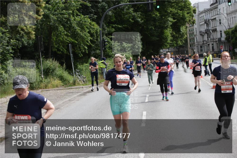 14.06.2026 - REWE Women's Run Jannik Wohlers http://msf.ph/oto/9817477 14.06.2026 10:56:38 Laufen 5141, 7, 5641, 7, 6066 meine-sportfotos.de