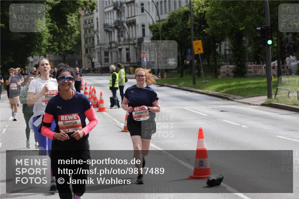 14.06.2026 - REWE Women's Run Jannik Wohlers http://msf.ph/oto/9817489 14.06.2026 10:56:41 Laufen 5194, 657, 5907, 1 meine-sportfotos.de