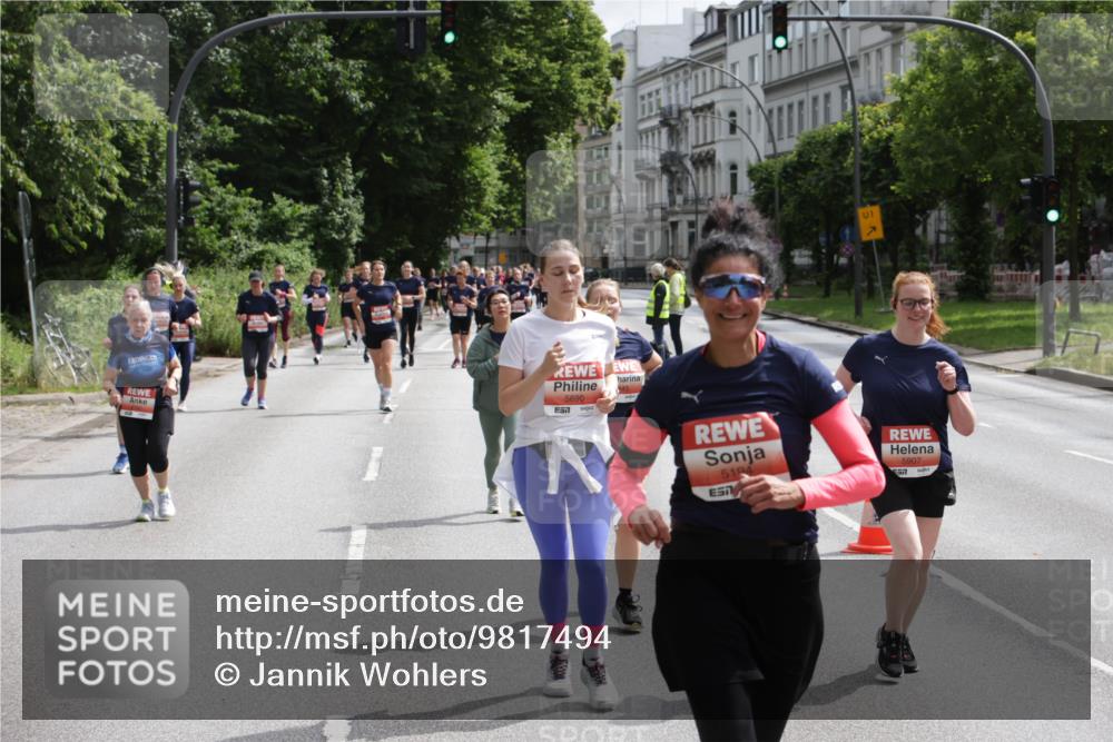 14.06.2026 - REWE Women's Run Jannik Wohlers http://msf.ph/oto/9817494 14.06.2026 10:56:42 Laufen 5690, 657, 01, 5194, 5907 meine-sportfotos.de