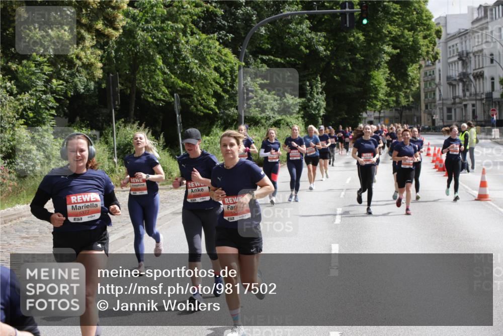 14.06.2026 - REWE Women's Run Jannik Wohlers http://msf.ph/oto/9817502 14.06.2026 10:56:48 Laufen 5377, 7, 5046, 53 meine-sportfotos.de