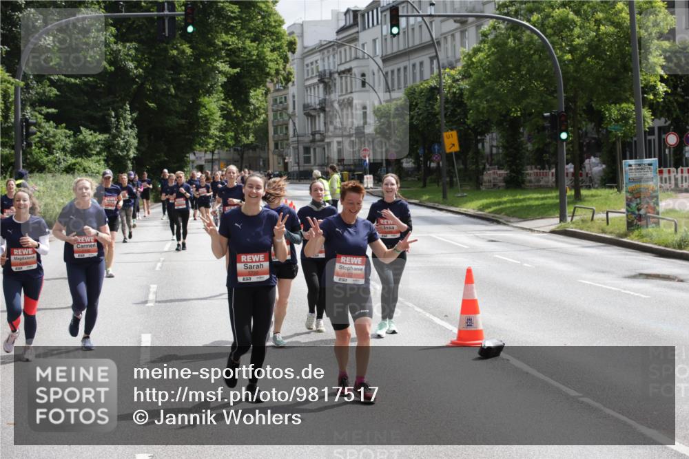 14.06.2026 - REWE Women's Run Jannik Wohlers http://msf.ph/oto/9817517 14.06.2026 10:56:51 Laufen 5720, 7, 5721, 01 meine-sportfotos.de