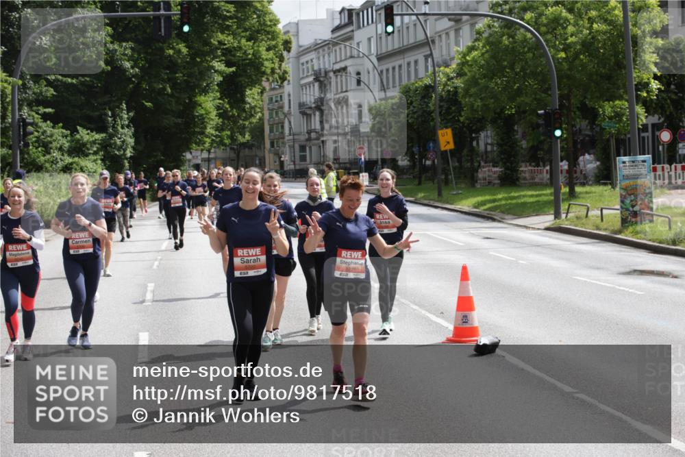 14.06.2026 - REWE Women's Run Jannik Wohlers http://msf.ph/oto/9817518 14.06.2026 10:56:51 Laufen 5720, 5721, 01 meine-sportfotos.de