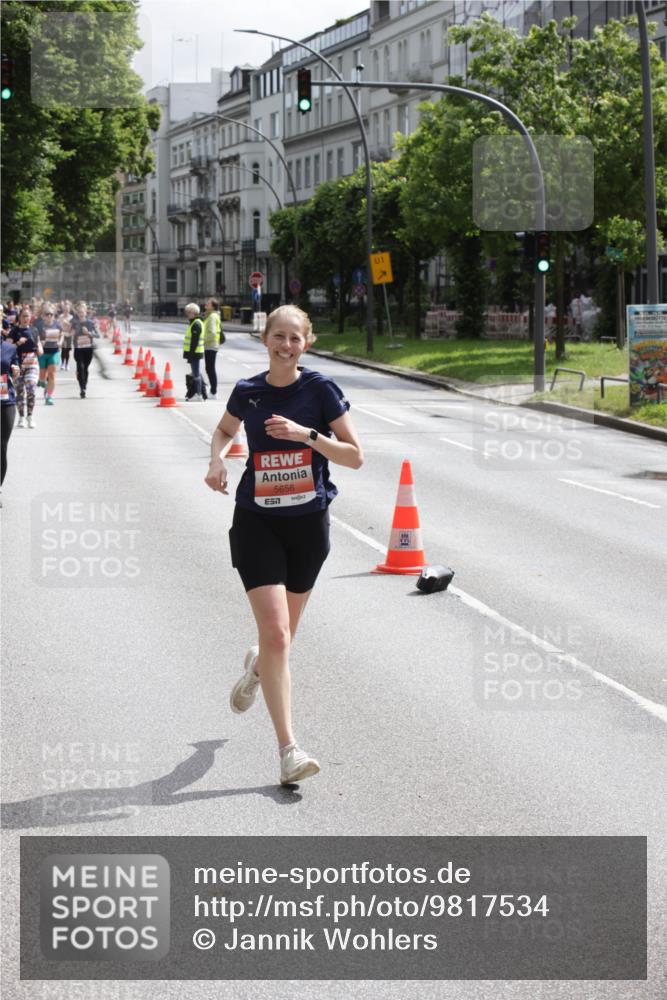14.06.2026 - REWE Women's Run Jannik Wohlers http://msf.ph/oto/9817534 14.06.2026 10:56:55 Laufen 5656, 01 meine-sportfotos.de