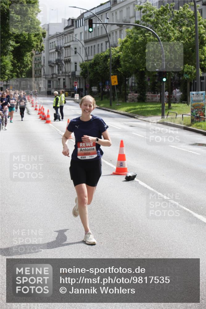14.06.2026 - REWE Women's Run Jannik Wohlers http://msf.ph/oto/9817535 14.06.2026 10:56:55 Laufen 5656, 01 meine-sportfotos.de