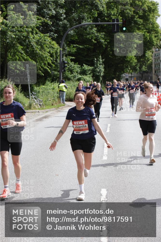14.06.2026 - REWE Women's Run Jannik Wohlers http://msf.ph/oto/9817591 14.06.2026 10:57:09 Laufen 50, 657, 5309 meine-sportfotos.de