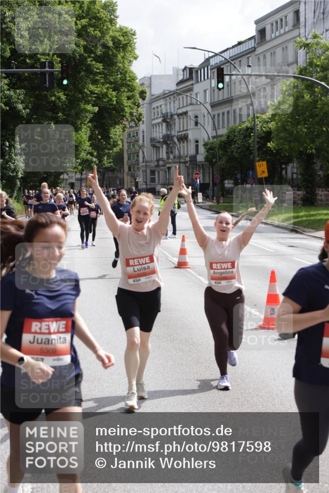 14.06.2026 - REWE Women's Run Jannik Wohlers http://msf.ph/oto/9817598 14.06.2026 10:57:10 Laufen 5309, 5170, 5398, 1 meine-sportfotos.de