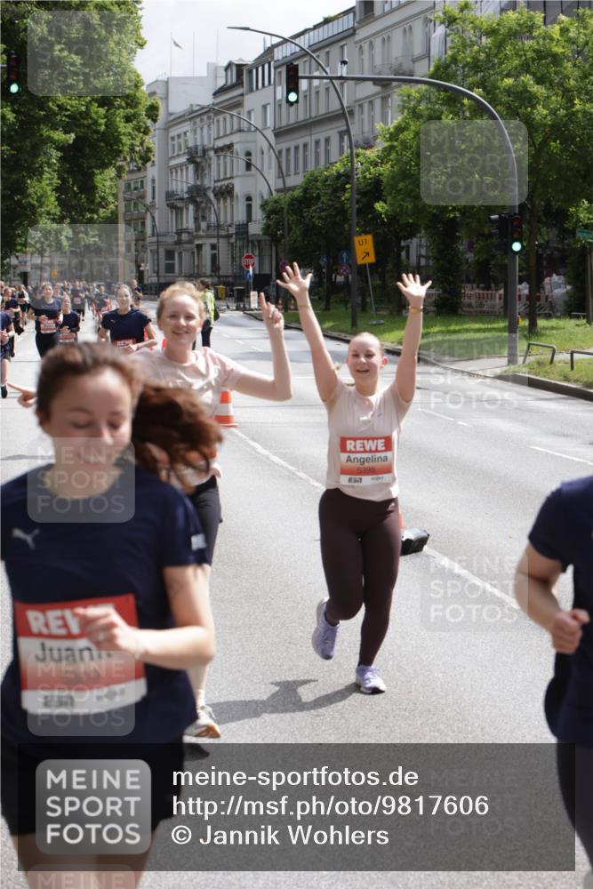14.06.2026 - REWE Women's Run Jannik Wohlers http://msf.ph/oto/9817606 14.06.2026 10:57:10 Laufen 5309, 1, 5398 meine-sportfotos.de