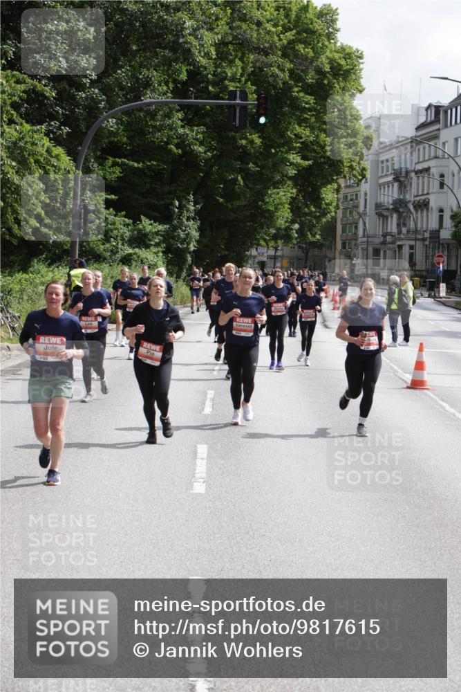 14.06.2026 - REWE Women's Run Jannik Wohlers http://msf.ph/oto/9817615 14.06.2026 10:57:11 Laufen 7 meine-sportfotos.de