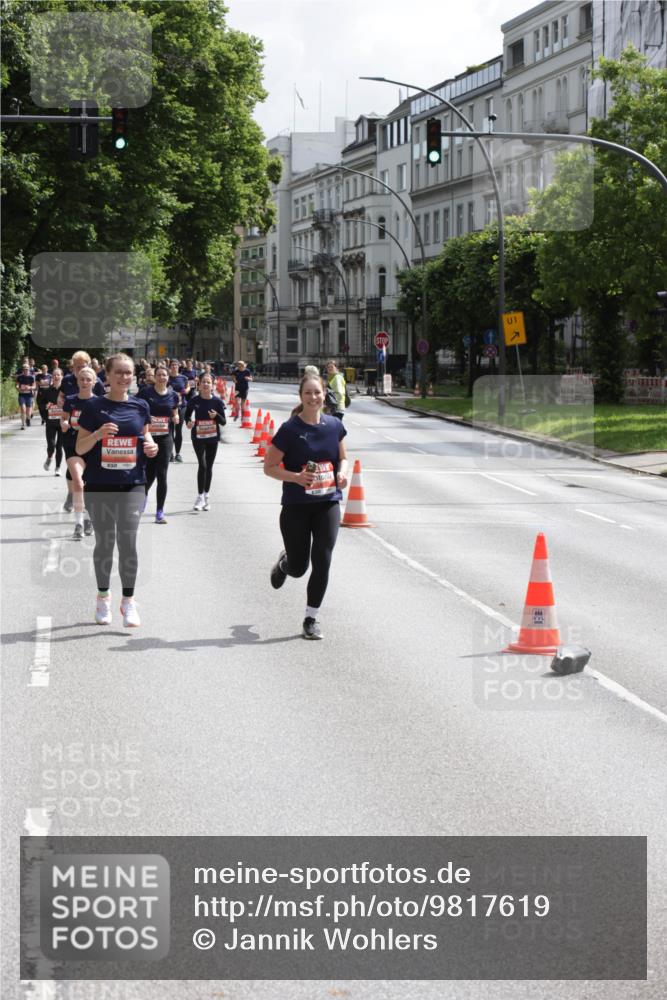 14.06.2026 - REWE Women's Run Jannik Wohlers http://msf.ph/oto/9817619 14.06.2026 10:57:12 Laufen 5 meine-sportfotos.de