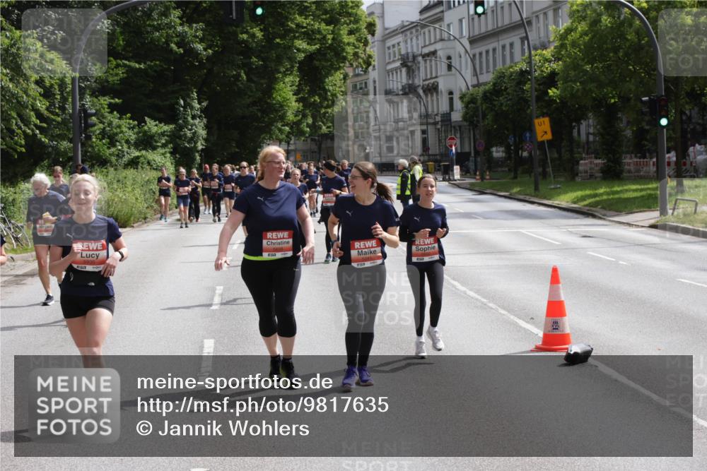 14.06.2026 - REWE Women's Run Jannik Wohlers http://msf.ph/oto/9817635 14.06.2026 10:57:16 Laufen 5935, 1 meine-sportfotos.de