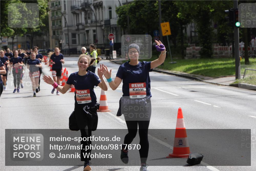 14.06.2026 - REWE Women's Run Jannik Wohlers http://msf.ph/oto/9817670 14.06.2026 10:57:21 Laufen 5890, 5891, 7, 01 meine-sportfotos.de