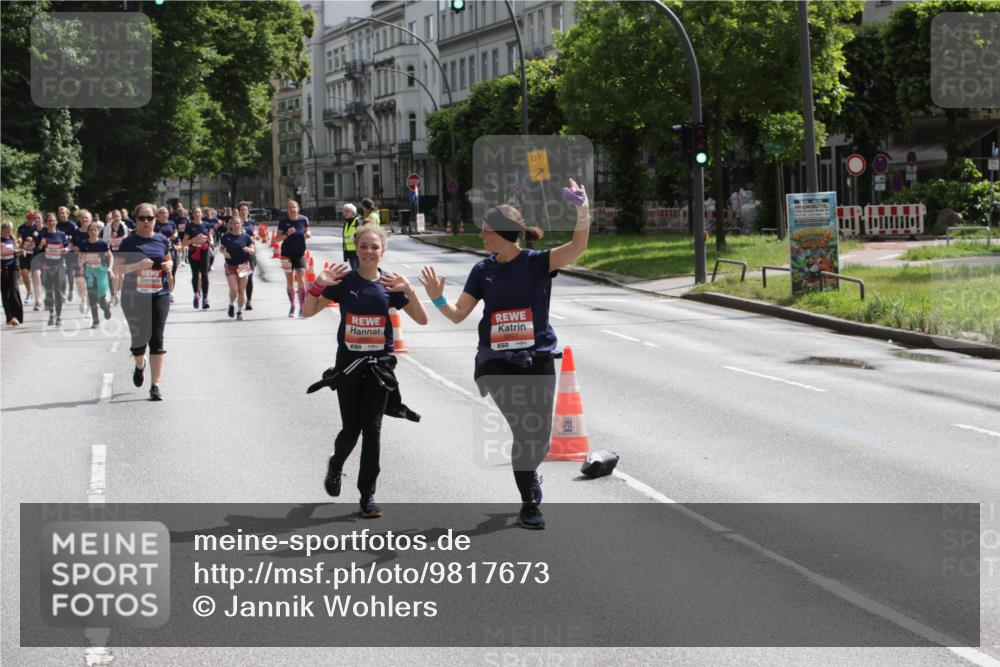 14.06.2026 - REWE Women's Run Jannik Wohlers http://msf.ph/oto/9817673 14.06.2026 10:57:22 Laufen 5891, 651, 01, 7 meine-sportfotos.de