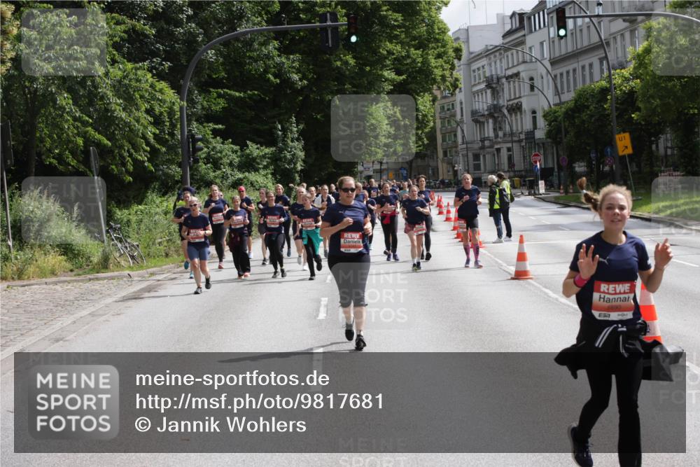 14.06.2026 - REWE Women's Run Jannik Wohlers http://msf.ph/oto/9817681 14.06.2026 10:57:23 Laufen 1, 6890, 57 meine-sportfotos.de