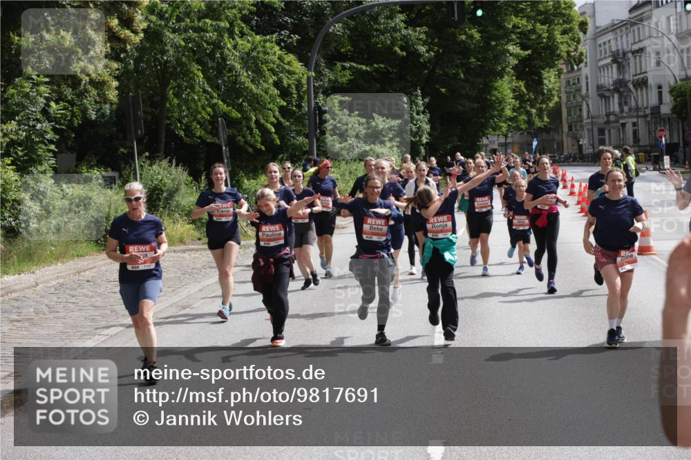 14.06.2026 - REWE Women's Run Jannik Wohlers http://msf.ph/oto/9817691 14.06.2026 10:57:28 Laufen  meine-sportfotos.de