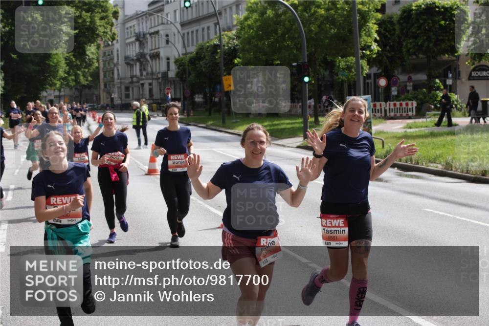 14.06.2026 - REWE Women's Run Jannik Wohlers http://msf.ph/oto/9817700 14.06.2026 10:57:30 Laufen 030, 01, 5310, 5561 meine-sportfotos.de