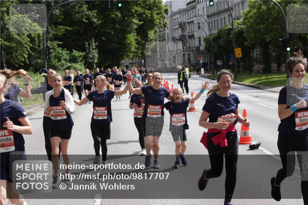 14.06.2026 - REWE Women's Run Jannik Wohlers http://msf.ph/oto/9817707 14.06.2026 10:57:31 Laufen 385, 5077, 51, 5610, 5607, 01, 580, 7 meine-sportfotos.de