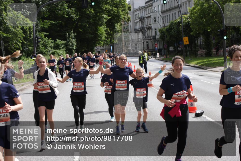 14.06.2026 - REWE Women's Run Jannik Wohlers http://msf.ph/oto/9817708 14.06.2026 10:57:31 Laufen 85, 5077, 7, 5610, 01, 5133 meine-sportfotos.de