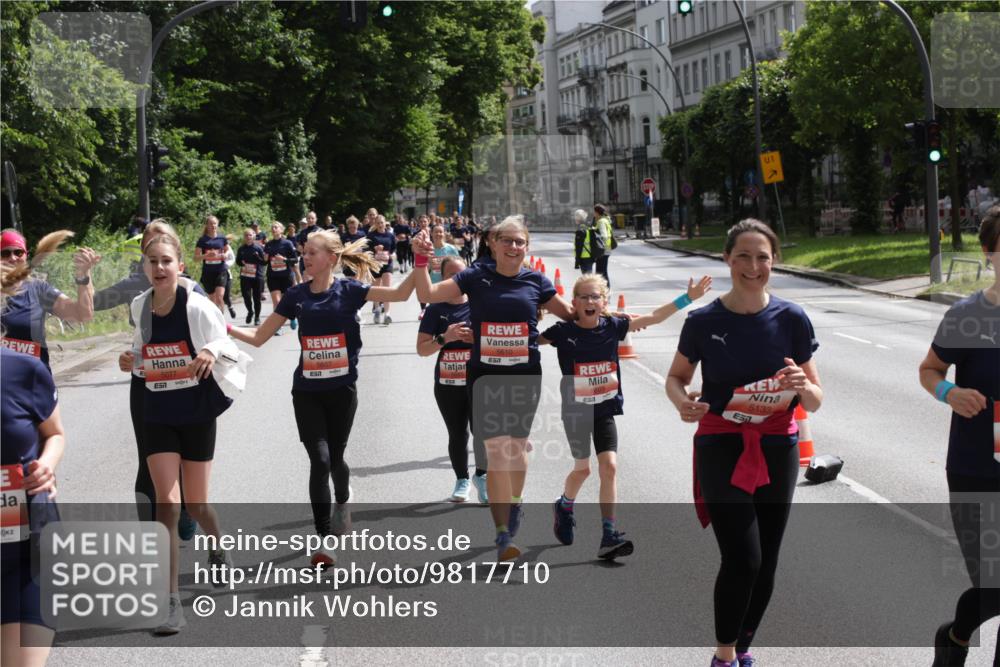 14.06.2026 - REWE Women's Run Jannik Wohlers http://msf.ph/oto/9817710 14.06.2026 10:57:31 Laufen 5077, 51, 5607, 5610, 01, 7, 5133 meine-sportfotos.de