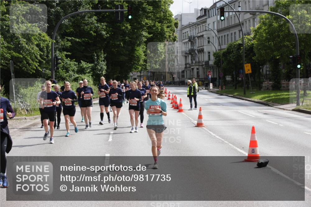 14.06.2026 - REWE Women's Run Jannik Wohlers http://msf.ph/oto/9817735 14.06.2026 10:57:36 Laufen 1 meine-sportfotos.de