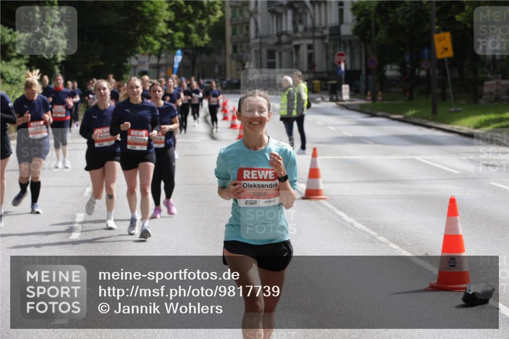 14.06.2026 - REWE Women's Run Jannik Wohlers http://msf.ph/oto/9817739 14.06.2026 10:57:37 Laufen 5865, 1 meine-sportfotos.de
