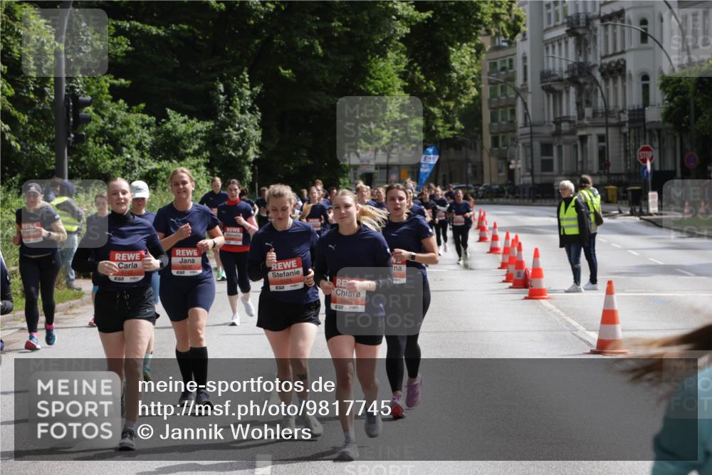 14.06.2026 - REWE Women's Run Jannik Wohlers http://msf.ph/oto/9817745 14.06.2026 10:57:38 Laufen 5742, 5572, 5525, 57, 5285, 6, 9 meine-sportfotos.de