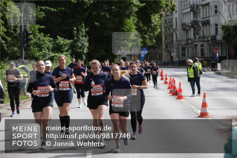 14.06.2026 - REWE Women's Run Jannik Wohlers http://msf.ph/oto/9817746 14.06.2026 10:57:38 Laufen 5742, 5285, 7, 6, 10 meine-sportfotos.de
