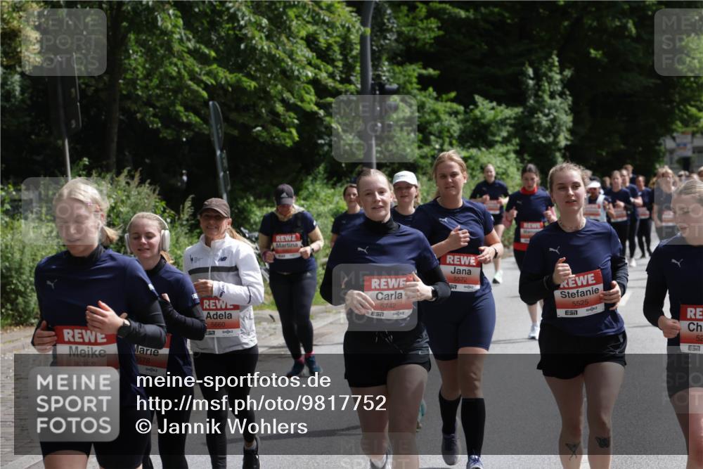 14.06.2026 - REWE Women's Run Jannik Wohlers http://msf.ph/oto/9817752 14.06.2026 10:57:40 Laufen 5358, 5578, 5660, 5742, 5572, 5525 meine-sportfotos.de