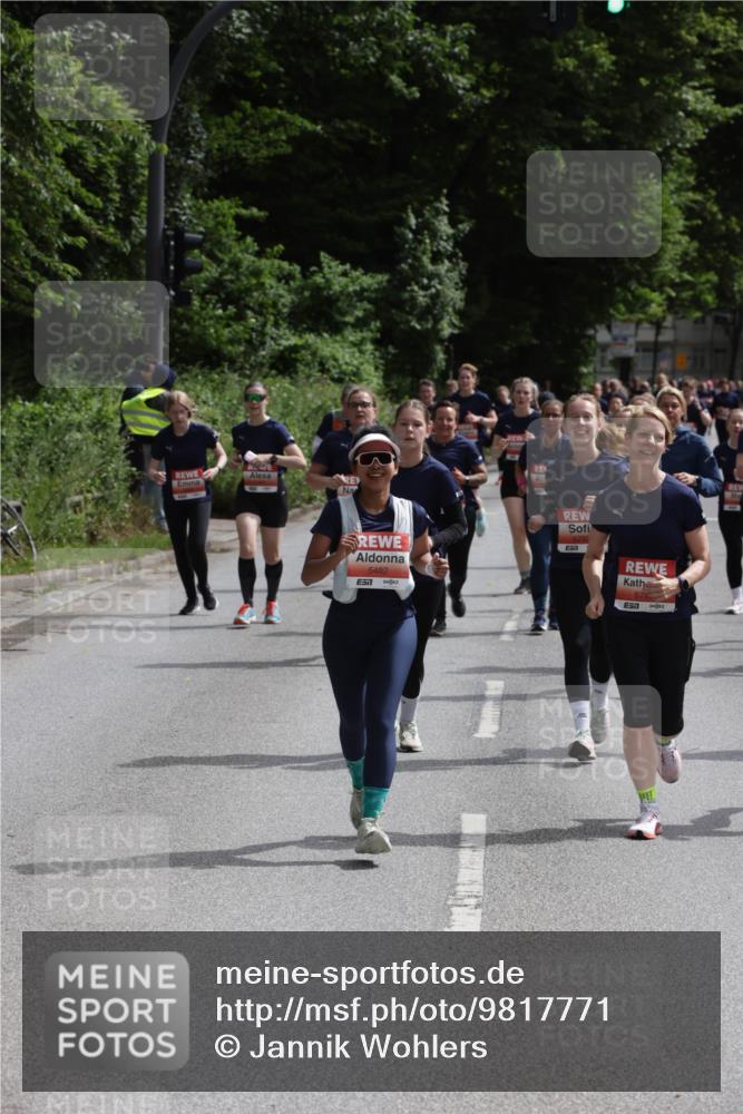 14.06.2026 - REWE Women's Run Jannik Wohlers http://msf.ph/oto/9817771 14.06.2026 10:57:47 Laufen 5482 meine-sportfotos.de
