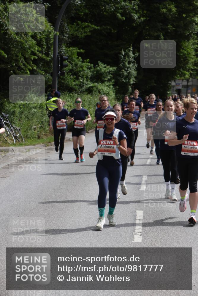 14.06.2026 - REWE Women's Run Jannik Wohlers http://msf.ph/oto/9817777 14.06.2026 10:57:48 Laufen 5482, 5783, 7, 722 meine-sportfotos.de