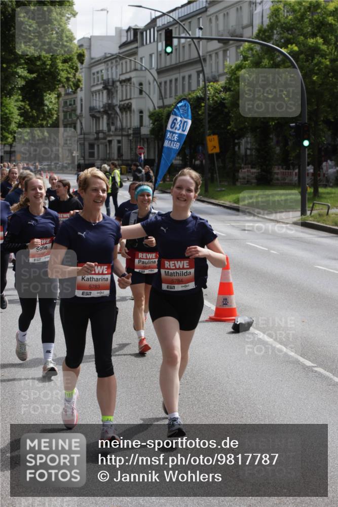 14.06.2026 - REWE Women's Run Jannik Wohlers http://msf.ph/oto/9817787 14.06.2026 10:57:50 Laufen 6299, 5783, 7, 6, 30, 5784, 01 meine-sportfotos.de