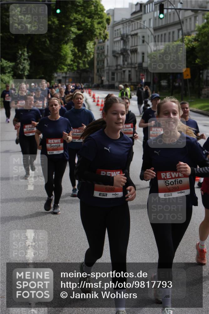 14.06.2026 - REWE Women's Run Jannik Wohlers http://msf.ph/oto/9817793 14.06.2026 10:57:51 Laufen 57, 5292, 5293 meine-sportfotos.de