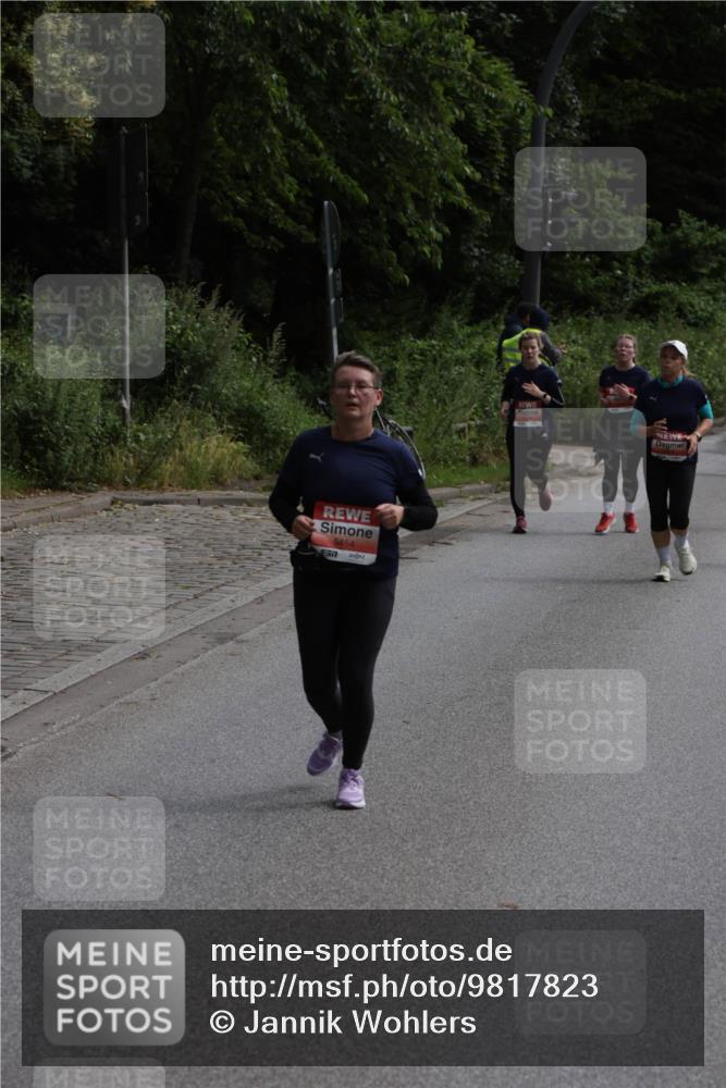 14.06.2026 - REWE Women's Run Jannik Wohlers http://msf.ph/oto/9817823 14.06.2026 10:57:59 Laufen 5454 meine-sportfotos.de
