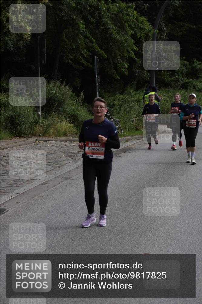 14.06.2026 - REWE Women's Run Jannik Wohlers http://msf.ph/oto/9817825 14.06.2026 10:57:59 Laufen 5454 meine-sportfotos.de