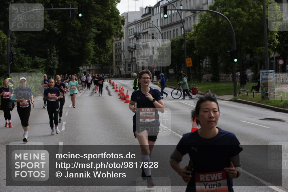 14.06.2026 - REWE Women's Run Jannik Wohlers http://msf.ph/oto/9817828 14.06.2026 10:58:01 Laufen 5838, 57, 01, 5267 meine-sportfotos.de